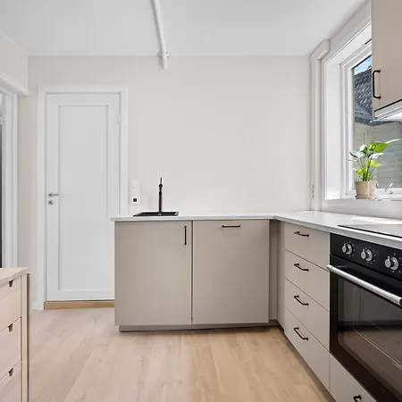 Nostet - New In Centrum Apartment