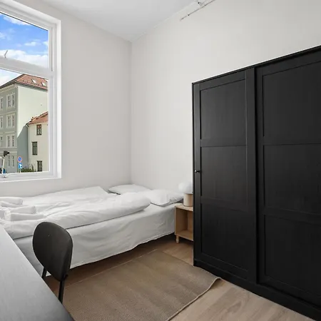 Nostet - New In Centrum Apartment