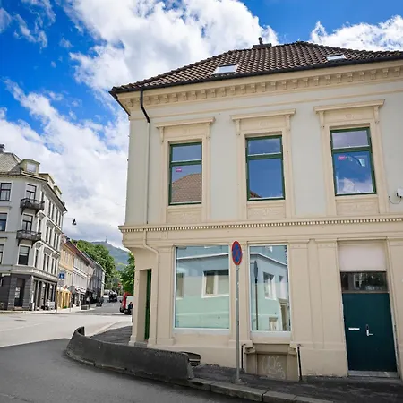 Nostet - New In Centrum Bergen